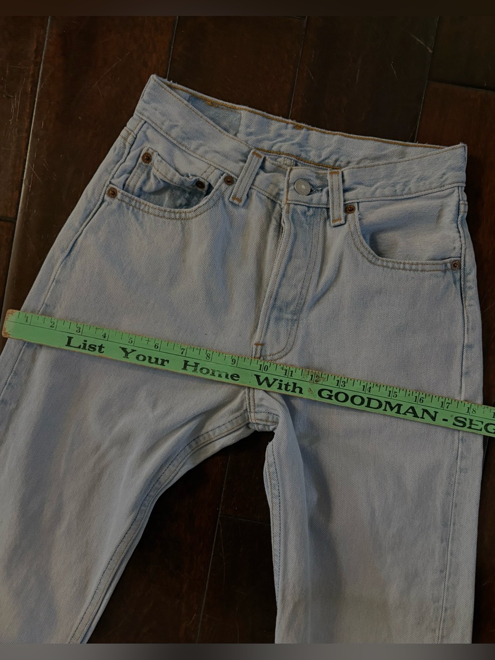 Vintage 90’s Levi's 501 Light Wash Button-Fly Blue Jeans - Made in USA - Picture 9 of 11